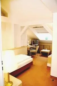 Adler Frankfurt 3*