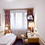 Hotel Adler Frankfurt Fráncfort del Meno