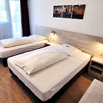 Adler Frankfurt 3*