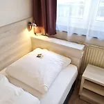 Adler Frankfurt 3*