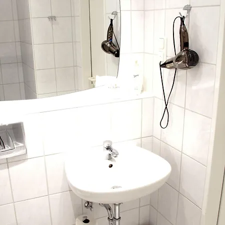 Adler Frankfurt 3* Frankfurt am Main