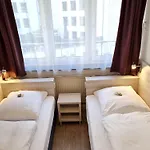 Adler Frankfurt 3* Frankfurt nad Menem