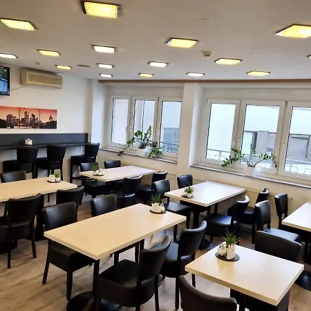 弗兰克福特埃德尔酒店 美因河畔法兰克福