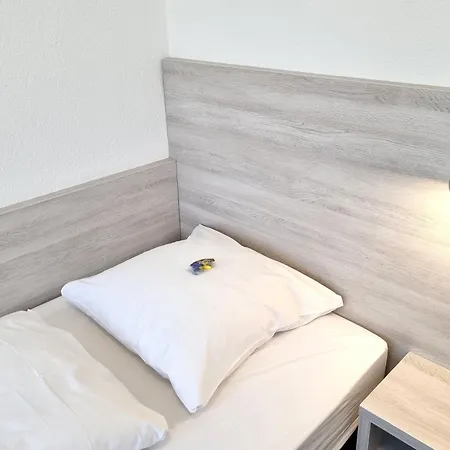 弗兰克福特埃德尔酒店 酒店 美因河畔法兰克福