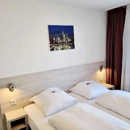 Adler Frankfurt Ξενοδοχείο 3*