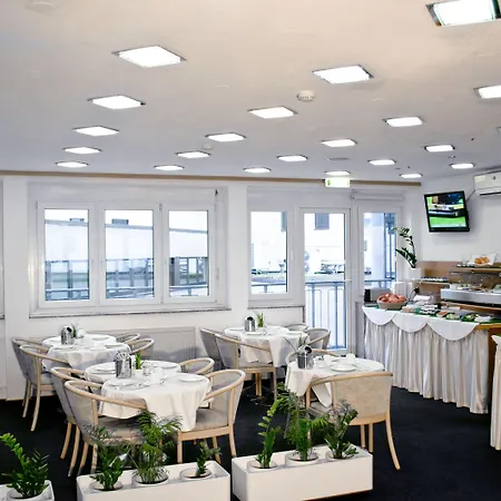 Adler Frankfurt
