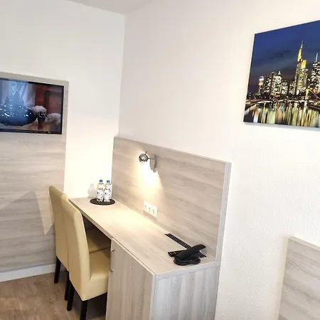 Adler Frankfurt Szálloda