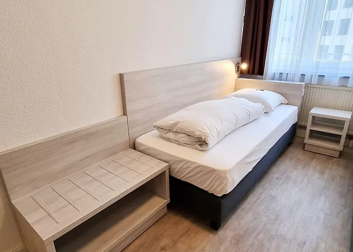 Adler Frankfurt 3*
