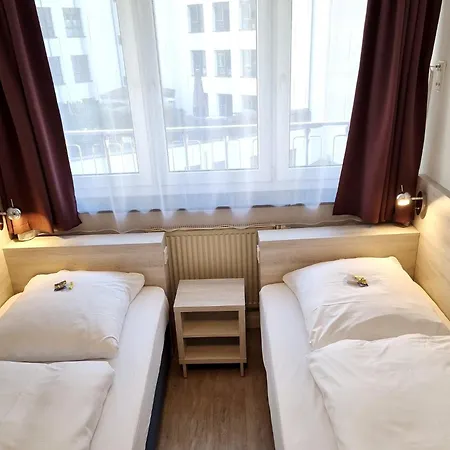 Adler Frankfurt 3* Frankfurt nad Menem