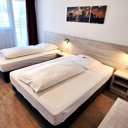 Adler Frankfurt