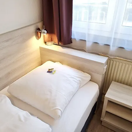 Adler Frankfurt 3*
